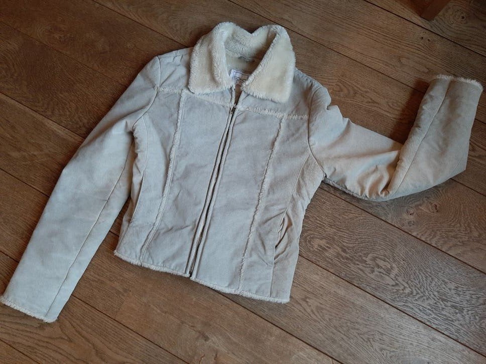 Beige korte leren lammy winterjas, Ophalen of Verzenden, Gedragen, Maat 38/40 (M), Beige