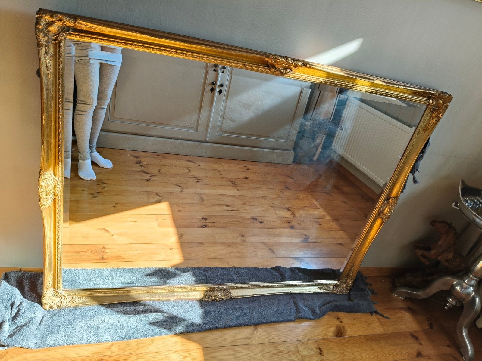 Grote Barok  spiegel 132x101 cm met sierlijke gouden lijst, Ophalen, Rechthoekig, 150 tot 200 cm, 100 tot 150 cm