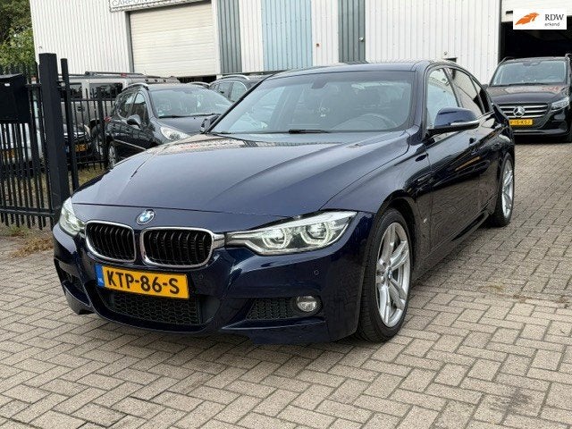 BMW 3-serie 330e Executive M Sport Leer Navi Clima Cruise, Automaat, 1998 cc, Gebruikt, Blauw