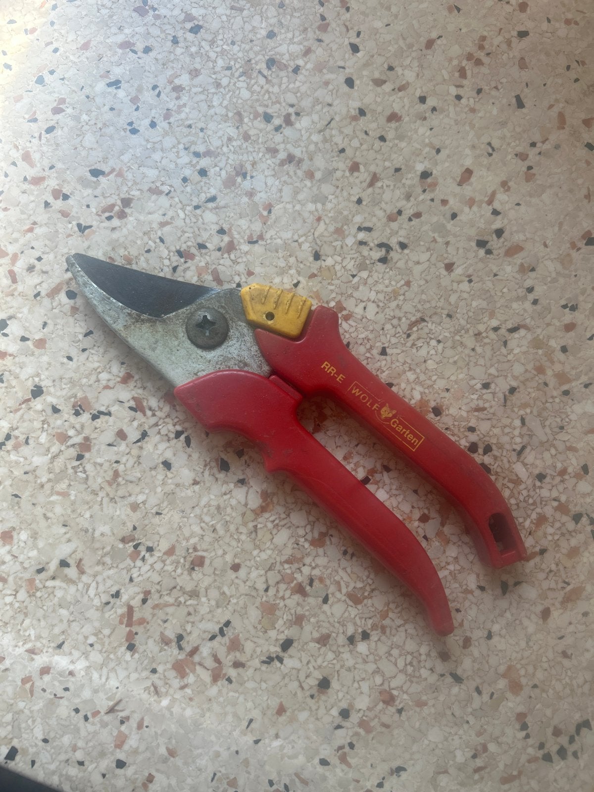Wolf Garten tuinschaar - bot, dus nog laten slijpen, Ophalen, Gebruikt, 20 t/m 29 mm