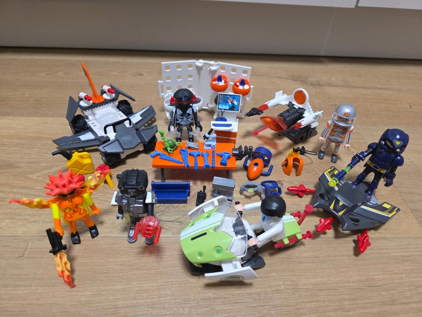 Playmobil 9263 adventskalender top agents met extra spy sets, Ophalen of Verzenden, Zo goed als nieuw