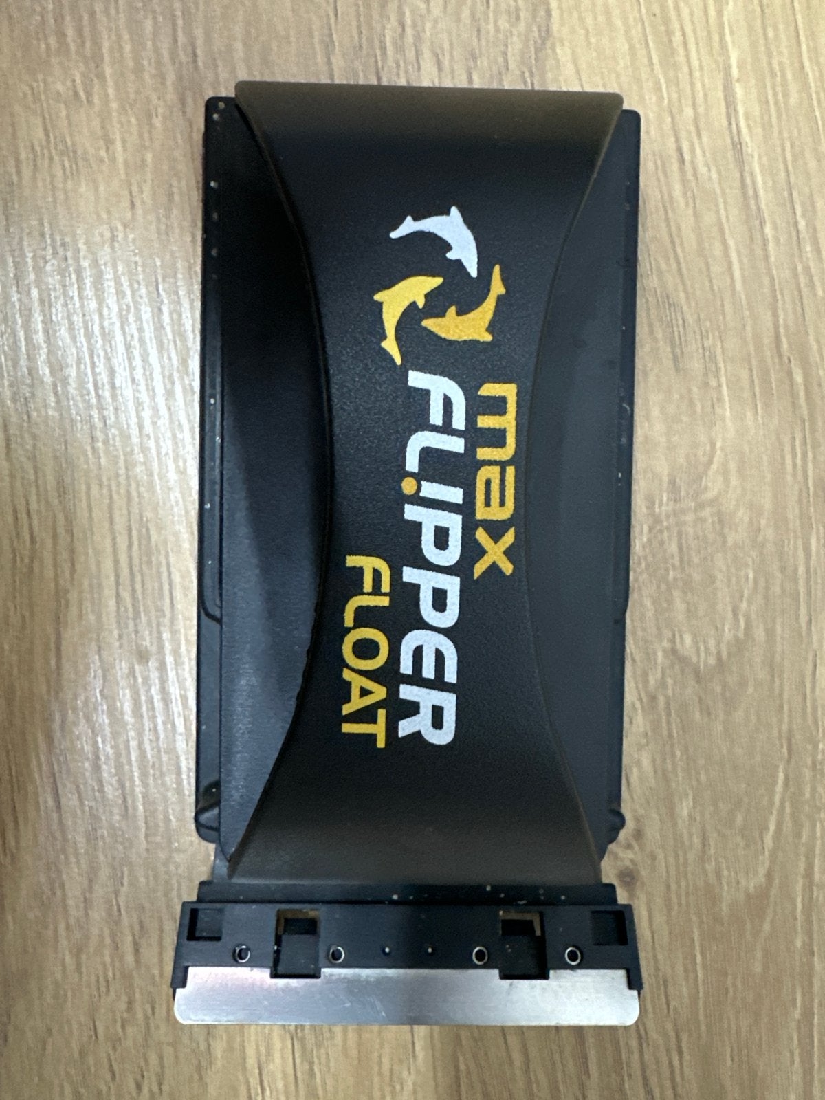 Max flipper Dlaot algem magneet, Ophalen