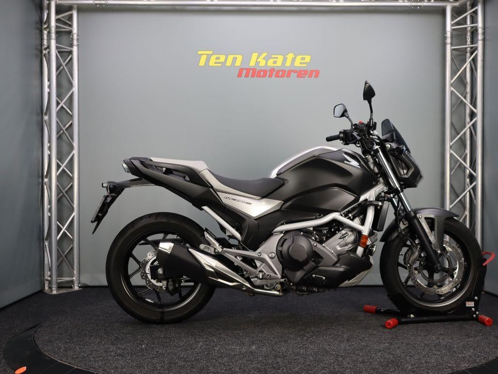 Honda NC 750 S DCT, 745 cc, Bedrijf, Meer dan 35 kW, ABS