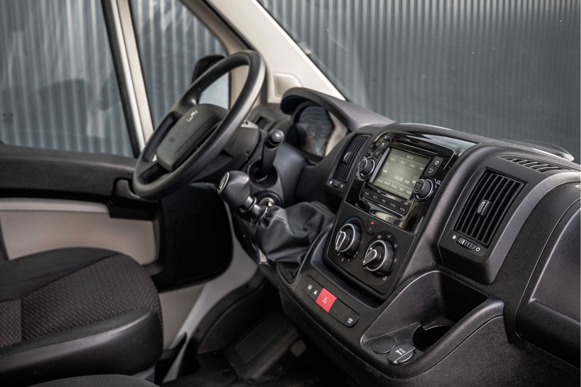 Peugeot Boxer L1H1 | 7-Zits | Euro 6 | Cruise | Airco, Voorwielaandrijving, Stof, Gebruikt, 4 cilinders