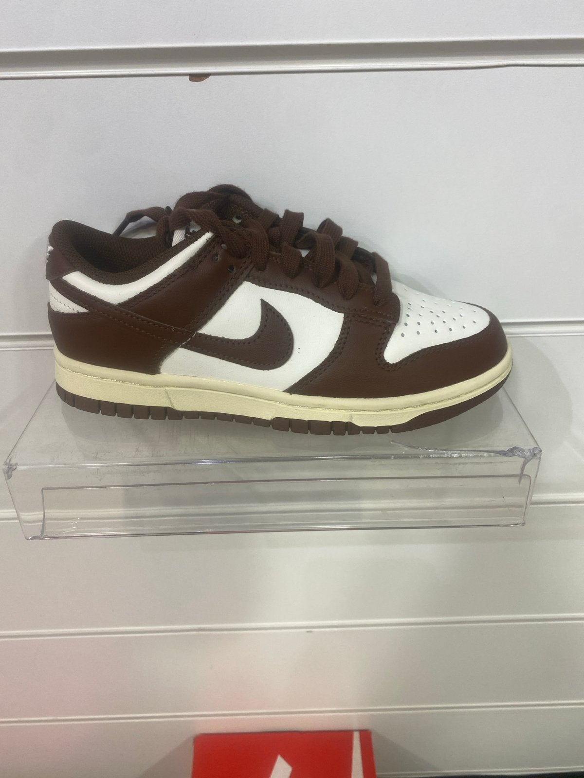 Nike Dunk Low Cacao Wow - Maat 35.5, Kleding | Dames, Schoenen, Ophalen of Verzenden, Nieuw, Bruin, Sneakers of Gympen