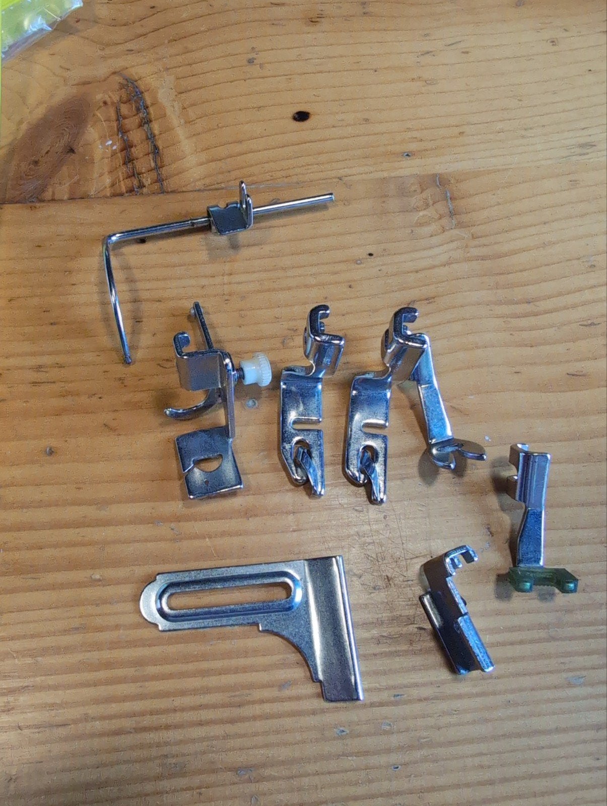 Diverse naaivoetjes met hoge schacht voor naaimachines, Ophalen of Verzenden, Naaimachine, Overige merken