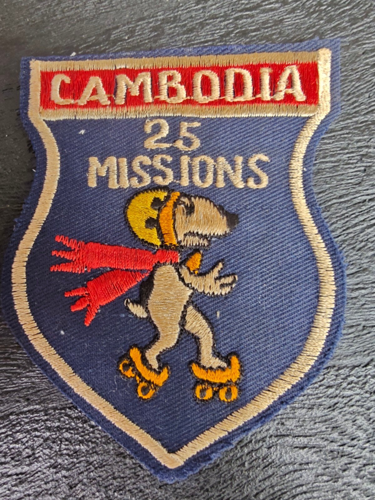 Op Rolling Thunder - Snoopy Patch - 25 CAMBODIA MISSIONS - V, Ophalen of Verzenden, Landmacht, Amerika, Embleem of Badge