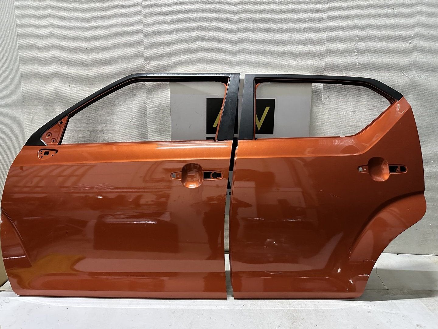 Suzuki ignis III 3 deur portier links voor en achter, Gebruikt, -, Deur, -