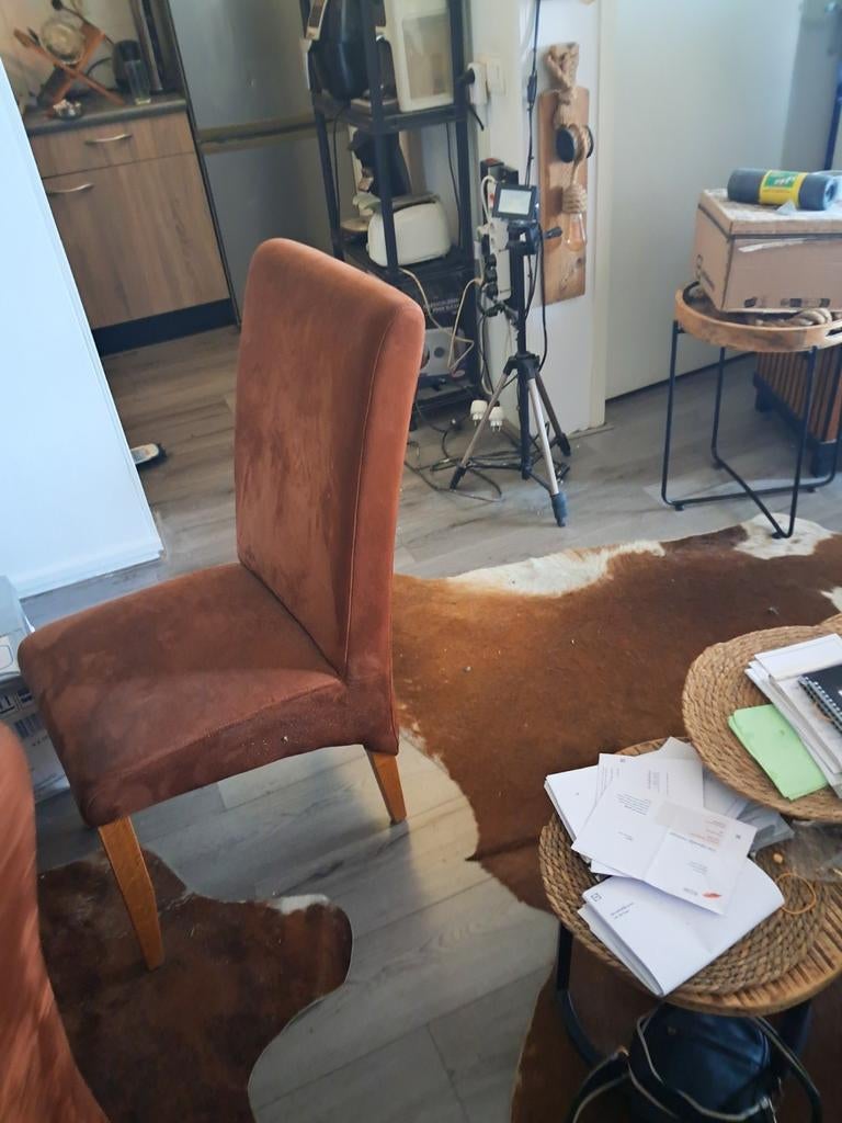 Bruine eetkamerstoel in goede staat, Gebruikt, Bruin, Ophalen of Verzenden, Eén