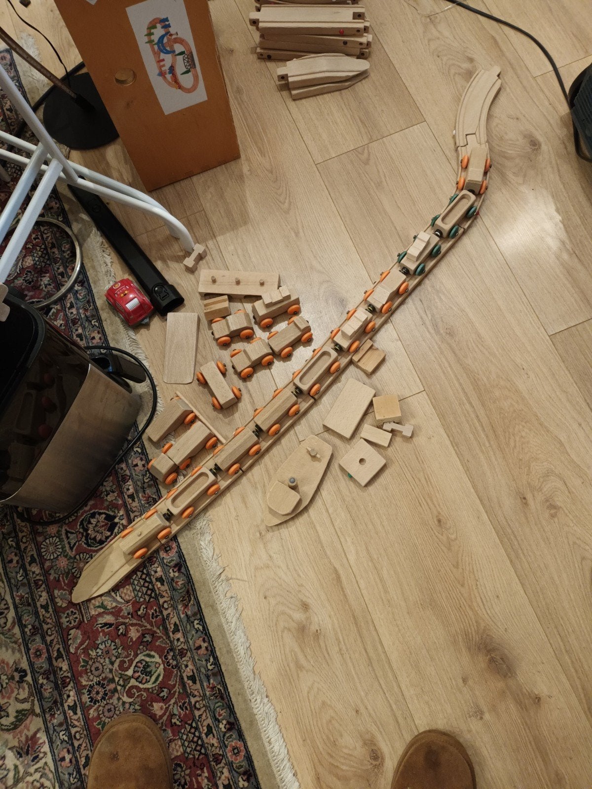 Jegro Beukenhout Treinset met Uitgebreide Accessoires, Ophalen, Zo goed als nieuw, Duw- of Trekspeelgoed