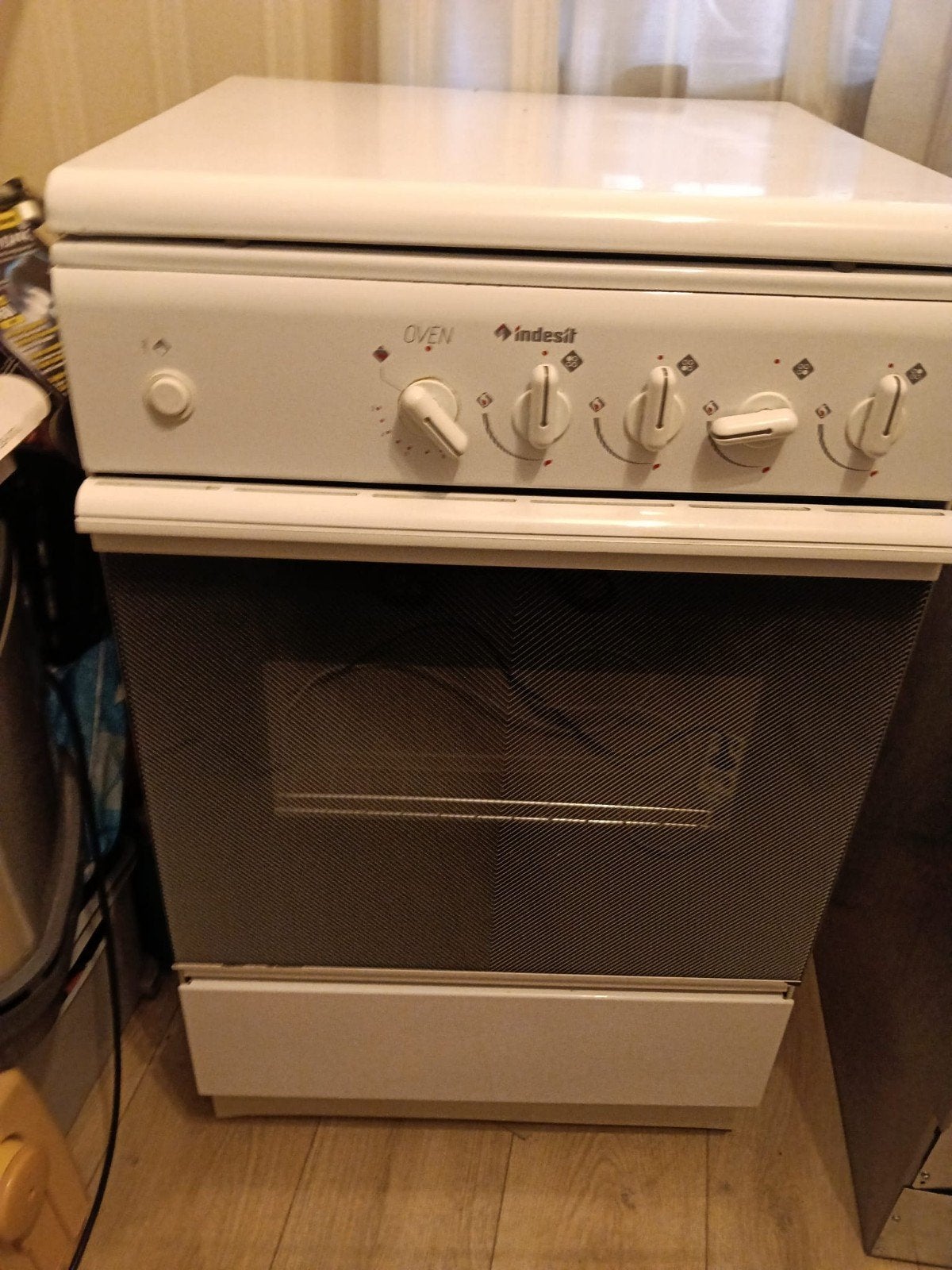 Indesit gasfornuis, Witgoed en Apparatuur, Ophalen