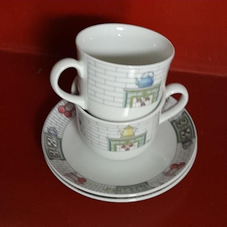 2 kop-en-schotels . Wunsiedel /  D.E., Ophalen of Verzenden, Zo goed als nieuw, Overige stijlen, Kop(pen) en/of Schotel(s)
