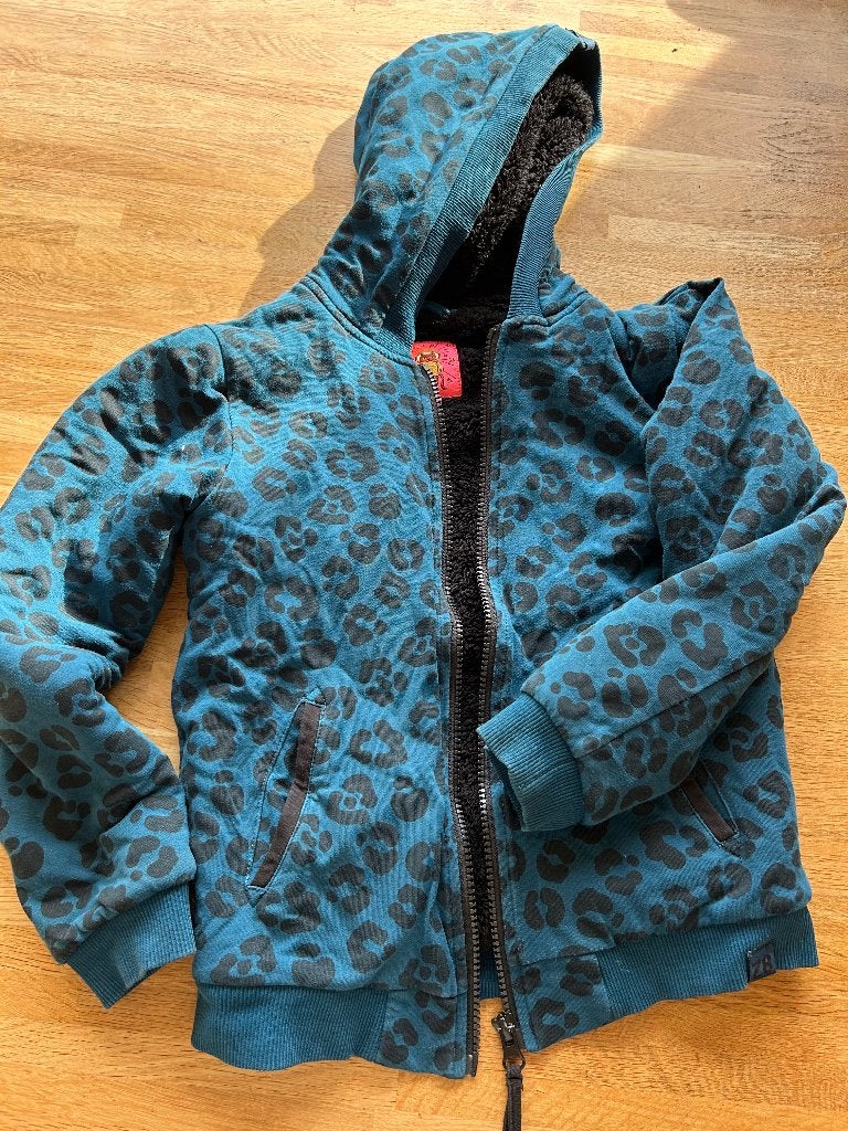 Z8 borgvest Draagmaat 134, Ophalen, Meisje, Z8, Zo goed als nieuw