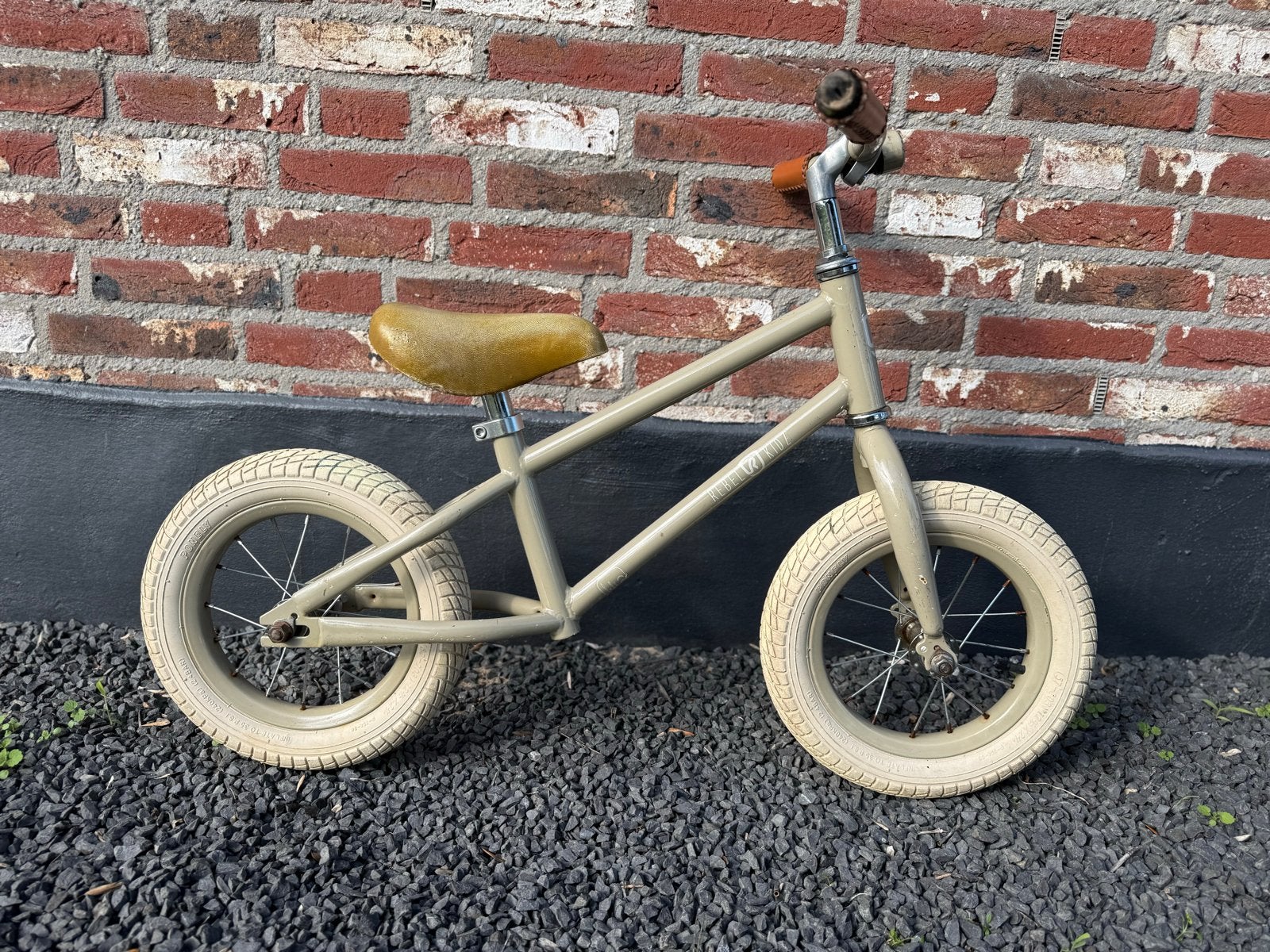Rebel Kidz loopfiets - Gebruikt, Fietsen en Brommers, Ophalen of Verzenden, Gebruikt, Minder dan 16 inch