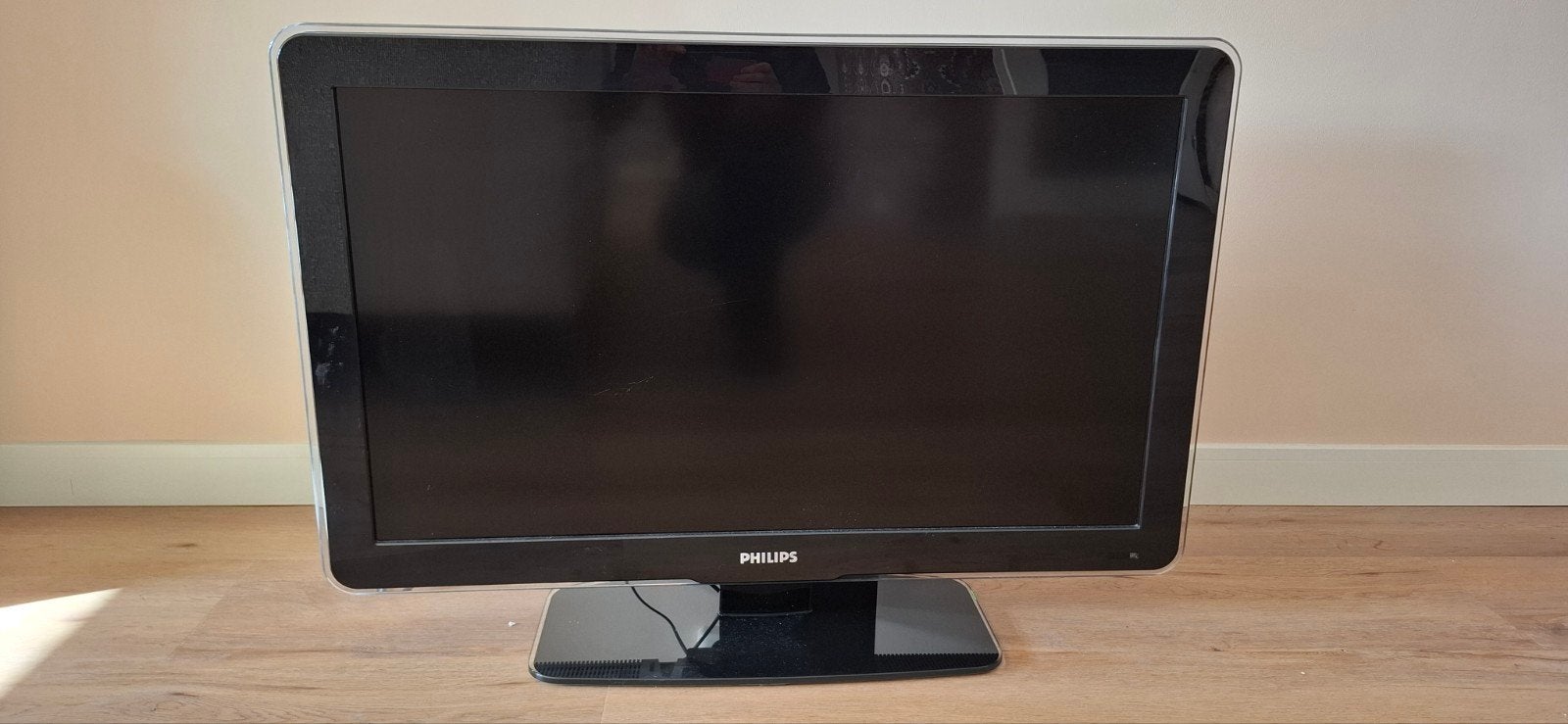 Philips 37 inch Full HD LCD TV met afstandsbediening, Ophalen, Philips, LCD, 80 tot 100 cm