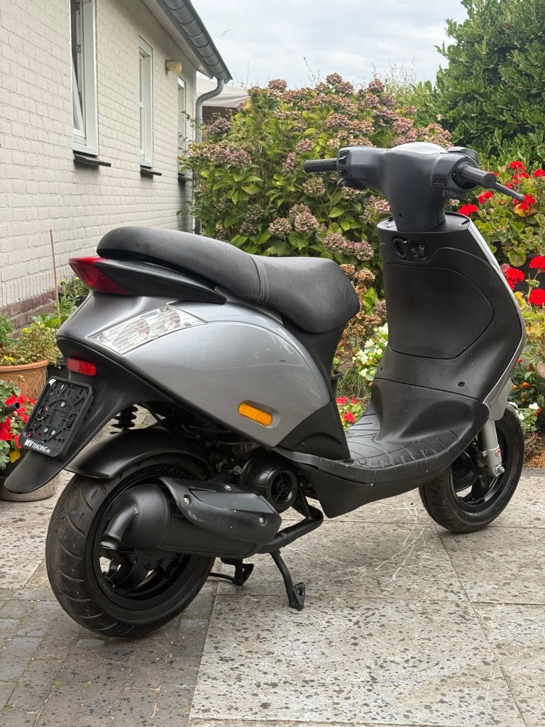 ⭐️Piaggio zip 2 takt Brom 2011 Nette staat 3726 Km⭐️, Niet ingevuld, Niet ingevuld, Niet ingevuld