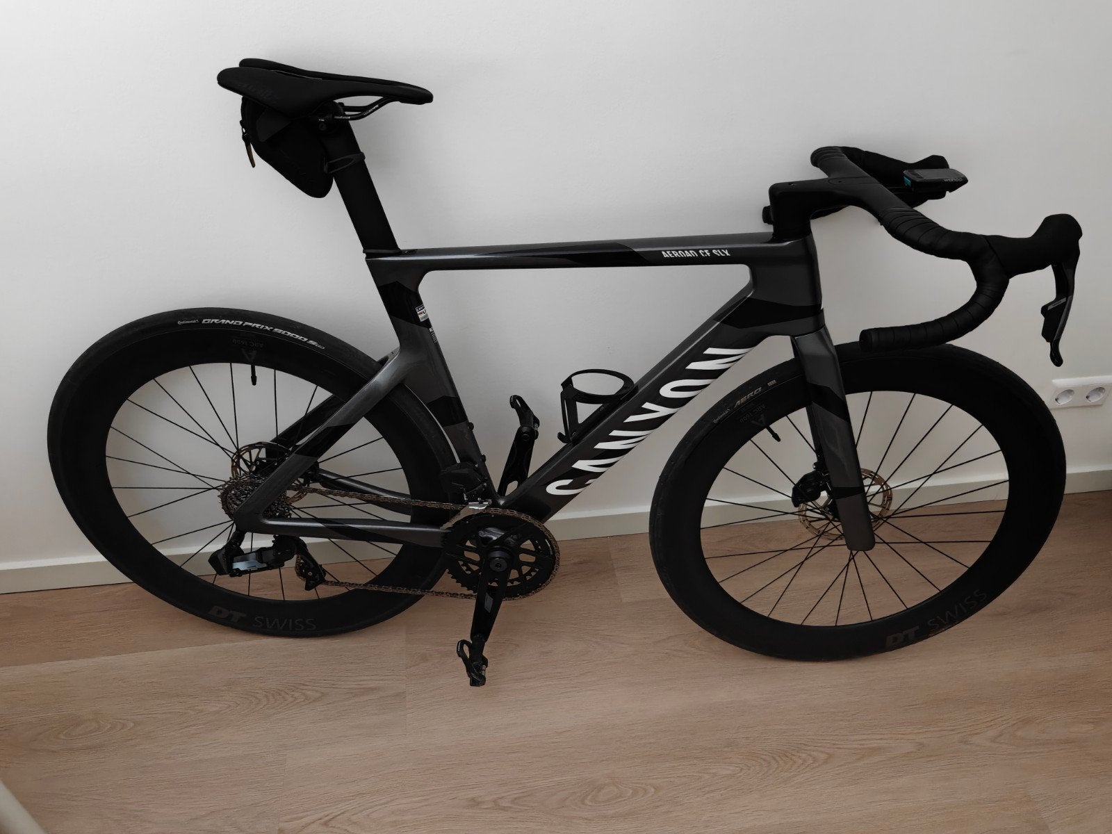 Canyon Aeroad CF SLX 7 AXS 2026 - Zo goed als nieuw, Ophalen