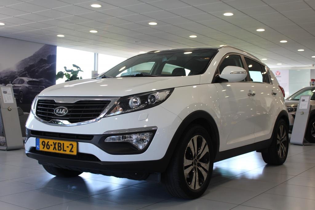 Kia Sportage 2.0 X-clusive/LEDER/PANO/TREKHAAK (bj 2012), Auto's, Kia, Gebruikt, Zwart, 4 cilinders, Verwarming stoelen achter