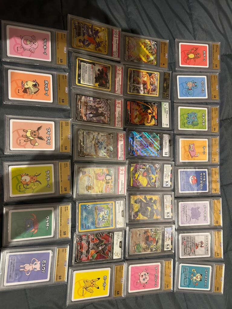 Graded pokemon kaarten, Hobby en Vrije tijd, Verzamelkaartspellen | Yu-gi-Oh!, Ophalen of Verzenden, Zo goed als nieuw, Meerdere kaarten