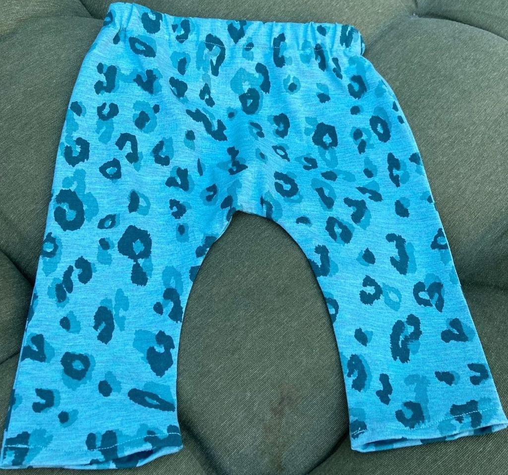 Baby harem broek maat panter blauw 68 handmade NiEUW, Ophalen of Verzenden, Nieuw, Jongetje of Meisje, Broekje