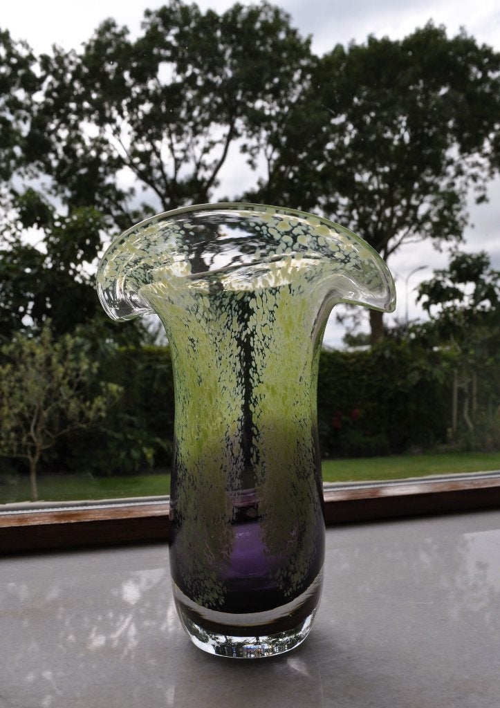 Vintage Vaas Vaasje Groen Violet Glas 19 cm, Ophalen