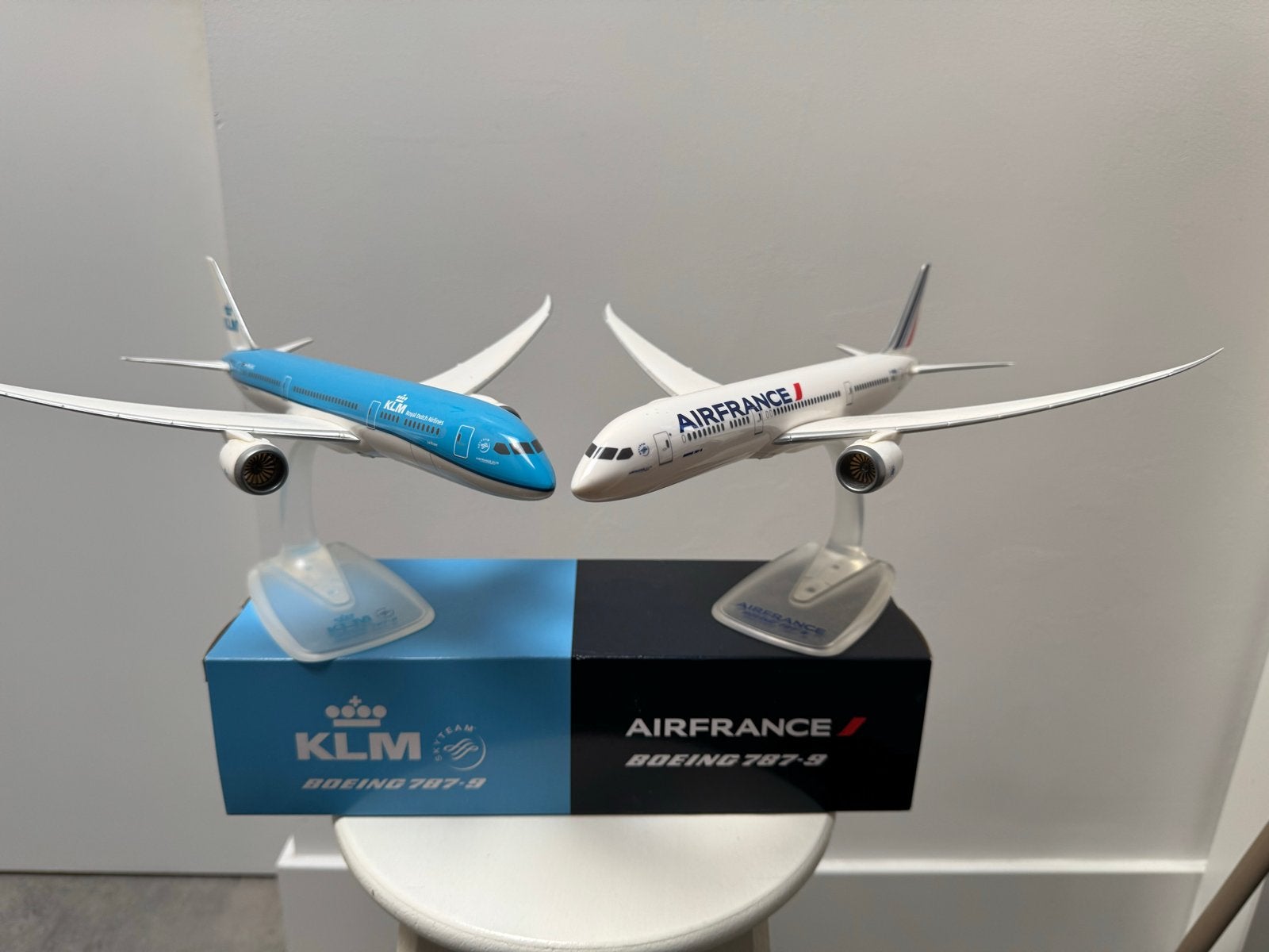 KLM & Airfrance Boeing 787-9 Dreamliner Schaalmodellen, Ophalen of Verzenden, Zo goed als nieuw, Schaalmodel