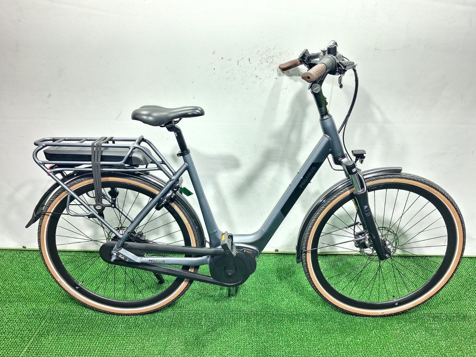 Pegasus siena bosch active plus 500wh, 53 tot 56 cm, Versnellingen, Zo goed als nieuw, Ophalen