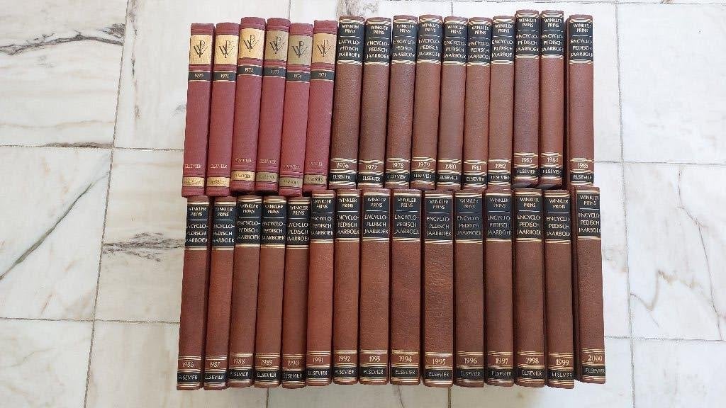 Winkler Prins Encyclopedisch Jaarboeken, 1970 - 2000, Boeken, Ophalen, Complete serie, Zo goed als nieuw, Algemeen