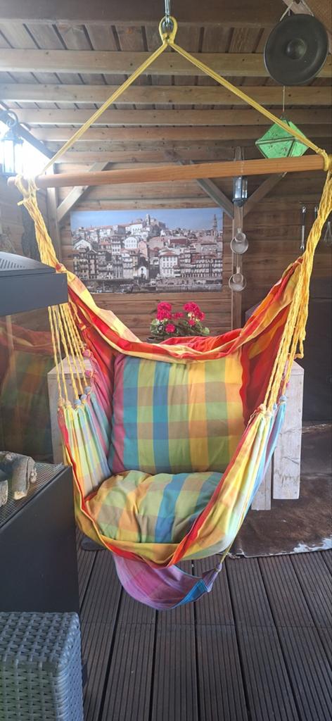 Comfortabele hangstoel met voetensteun voor tuin/balkon, Ophalen