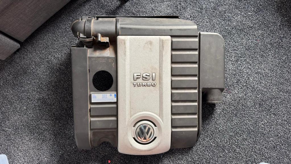 Golf 5 GTI motor cover, Ophalen, Gebruikt