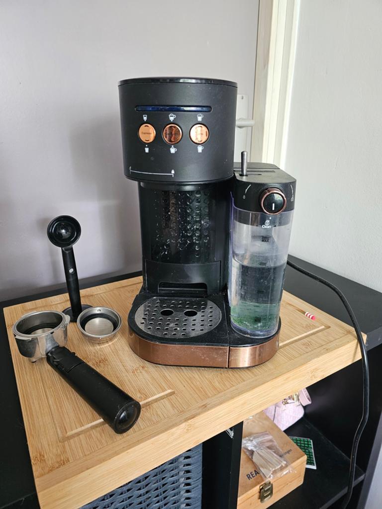 Blumill koffiemachine, Ophalen of Verzenden, Zo goed als nieuw, Koffiemachine