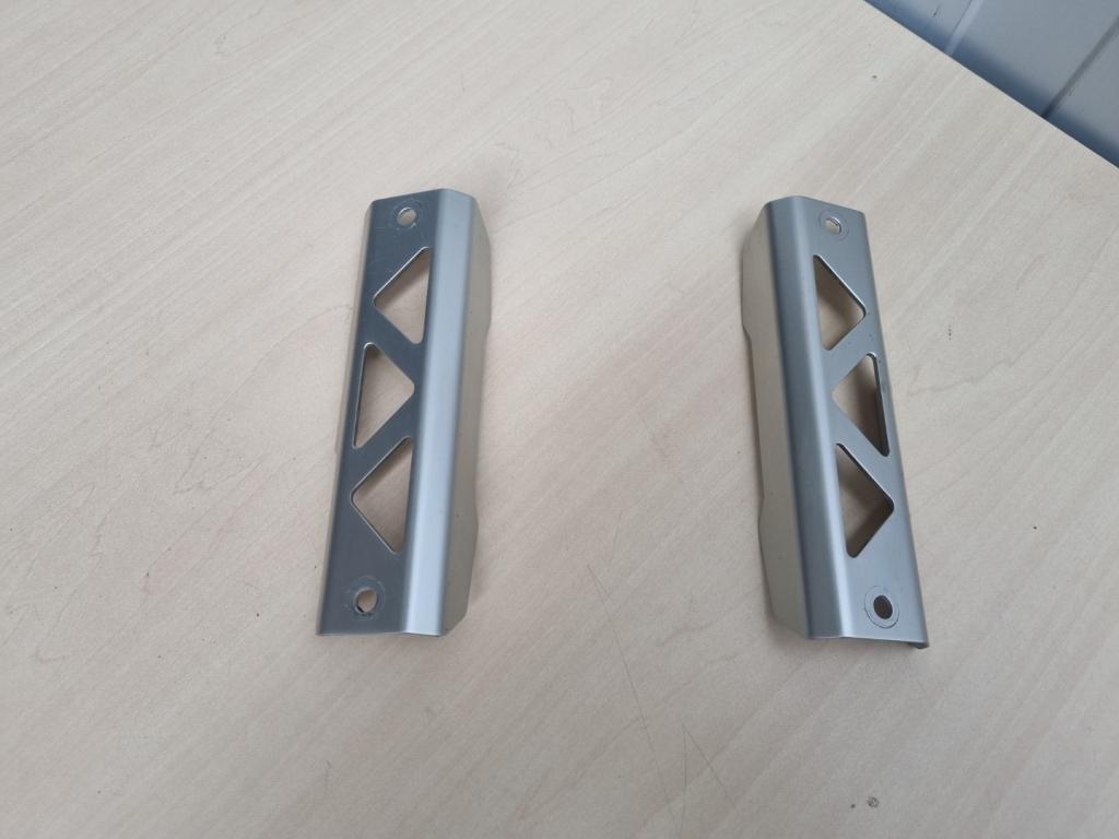 Radiator covers Links en Rechts Suzuki SV 1000 2003-2005, Motoren, Onderdelen | Suzuki, Niet ingevuld, Gebruikt, Niet ingevuld