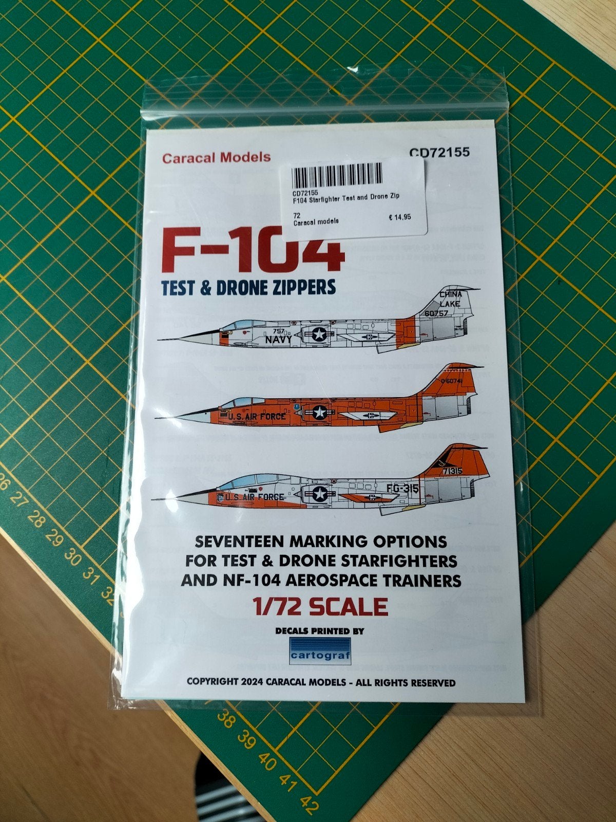 caracals - F-104 test & drones decalsheet, Hobby en Vrije tijd, Modelbouw | Vliegtuigen en Helikopters, Overige merken, 1:72 tot 1:144