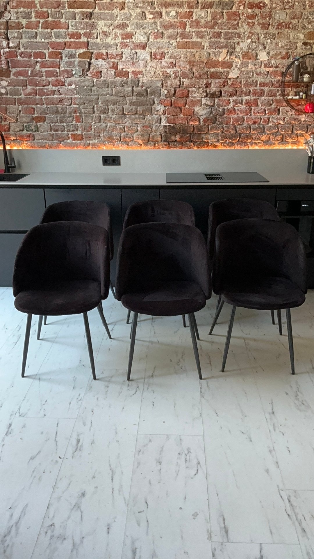 Eetkamer stoelen kuip model black Velvet 6 stuks, Ophalen, Gebruikt, Kuipzitting, Zwart