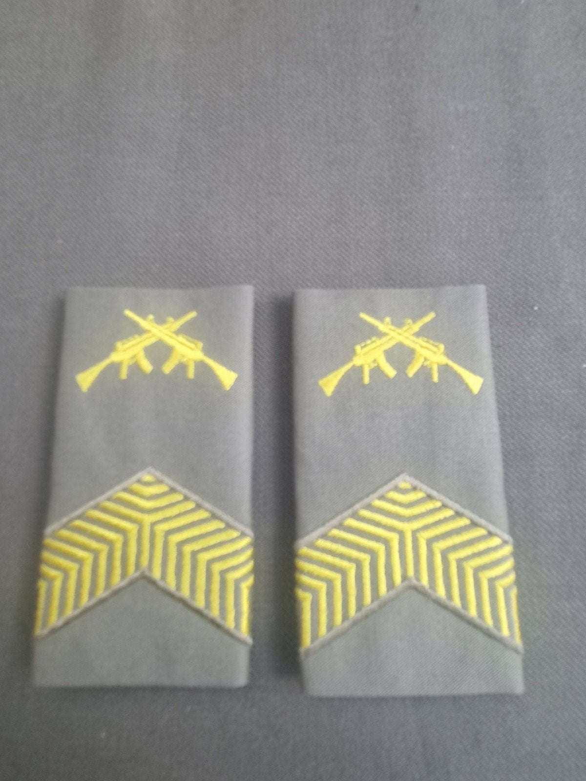 Rangen korporaal olk, Verzamelen, Ophalen of Verzenden, Landmacht, Nederland, Embleem of Badge