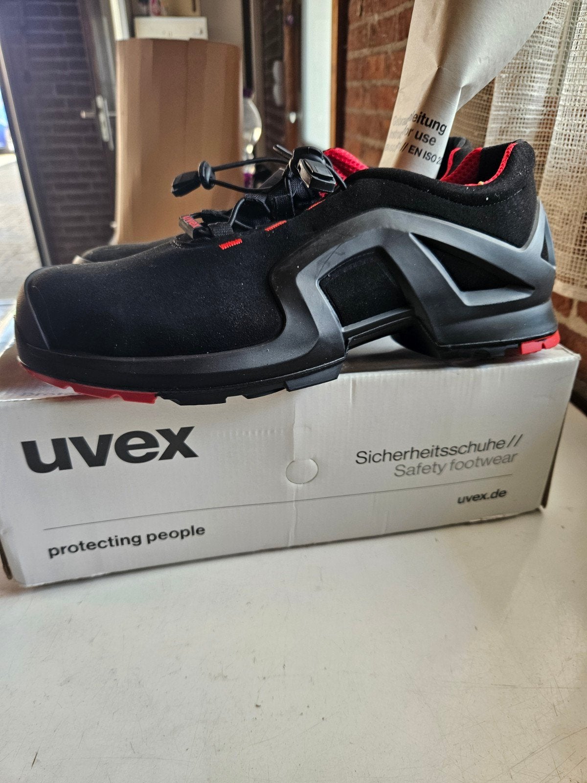Uvex veiligheidsschoenen - Nieuw in doos, Ophalen of Verzenden, Nieuw