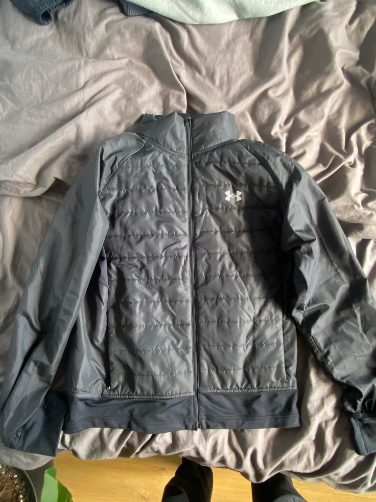 Under Armour Storm Jas Maat L - Zwart/Grijs, Verzenden, Zo goed als nieuw, Maat 52/54 (L), Zwart
