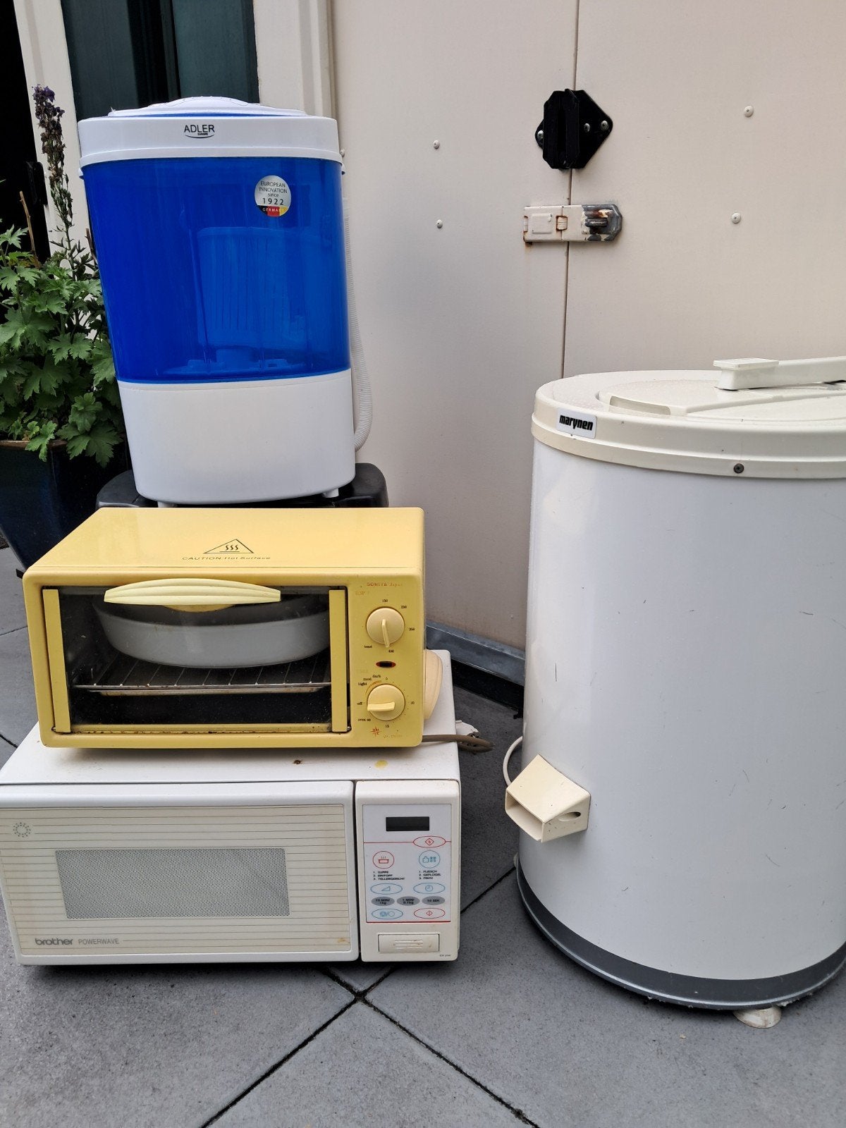 Wasmachine centrifuge magnetron oven  tegen elk aannemel, Caravans en Kamperen, Caravan accessoires, Ophalen, Gebruikt