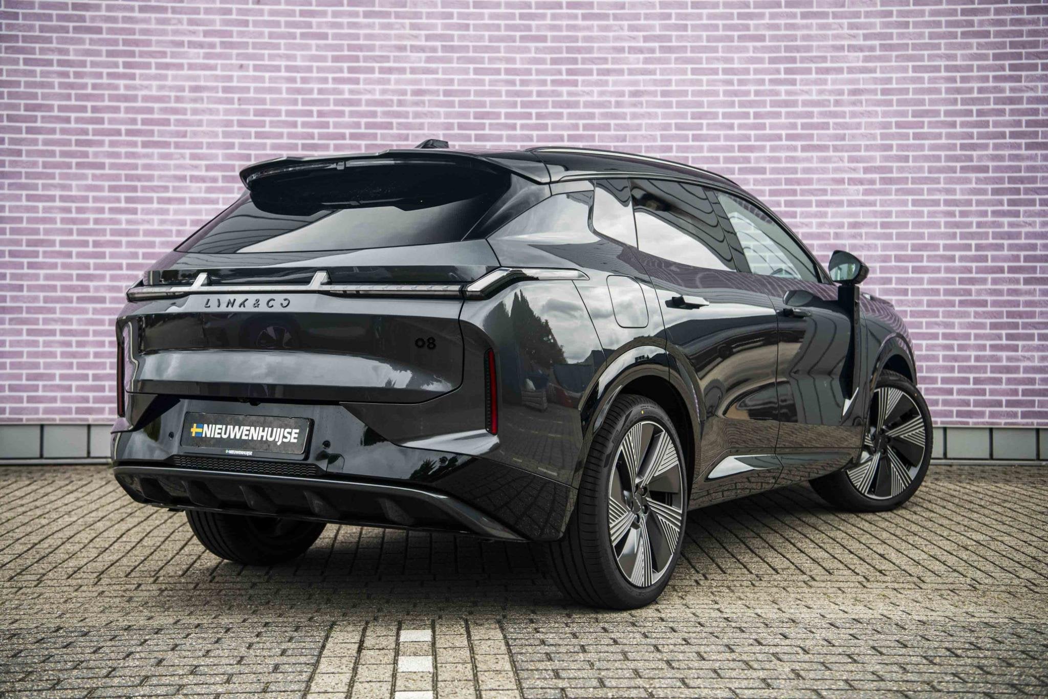 Lynk & Co 08 1.5 Plug-in Hybrid More | PHEV | Matrix LED Kop, Gebruikt, 4 cilinders, Bedrijf, SUV of Terreinwagen
