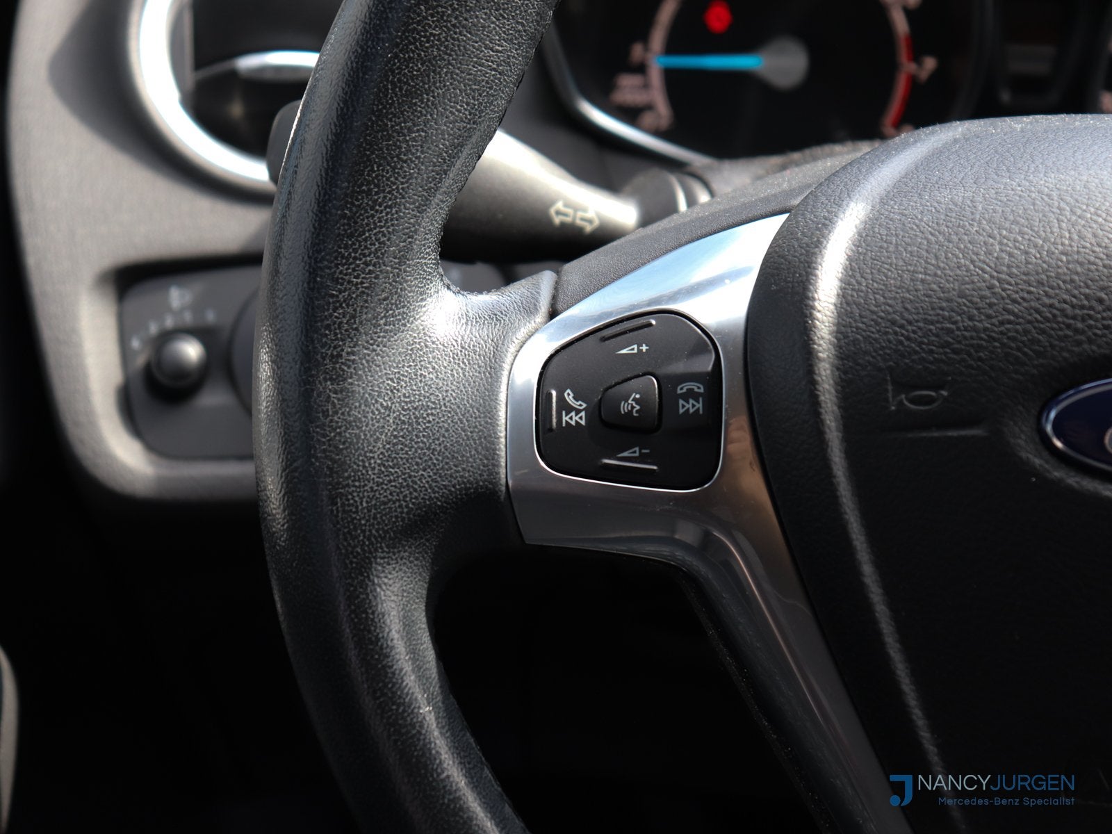 Foto 14 van Ford Fiesta 1.0 Style | Essential | Airco | Navi | Bluetooth