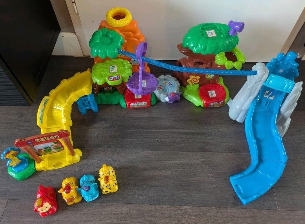 Vtech dieren park/ jungle met 4 dieren, Kinderen en Baby's, Speelgoed | Vtech, Ophalen of Verzenden, Zo goed als nieuw