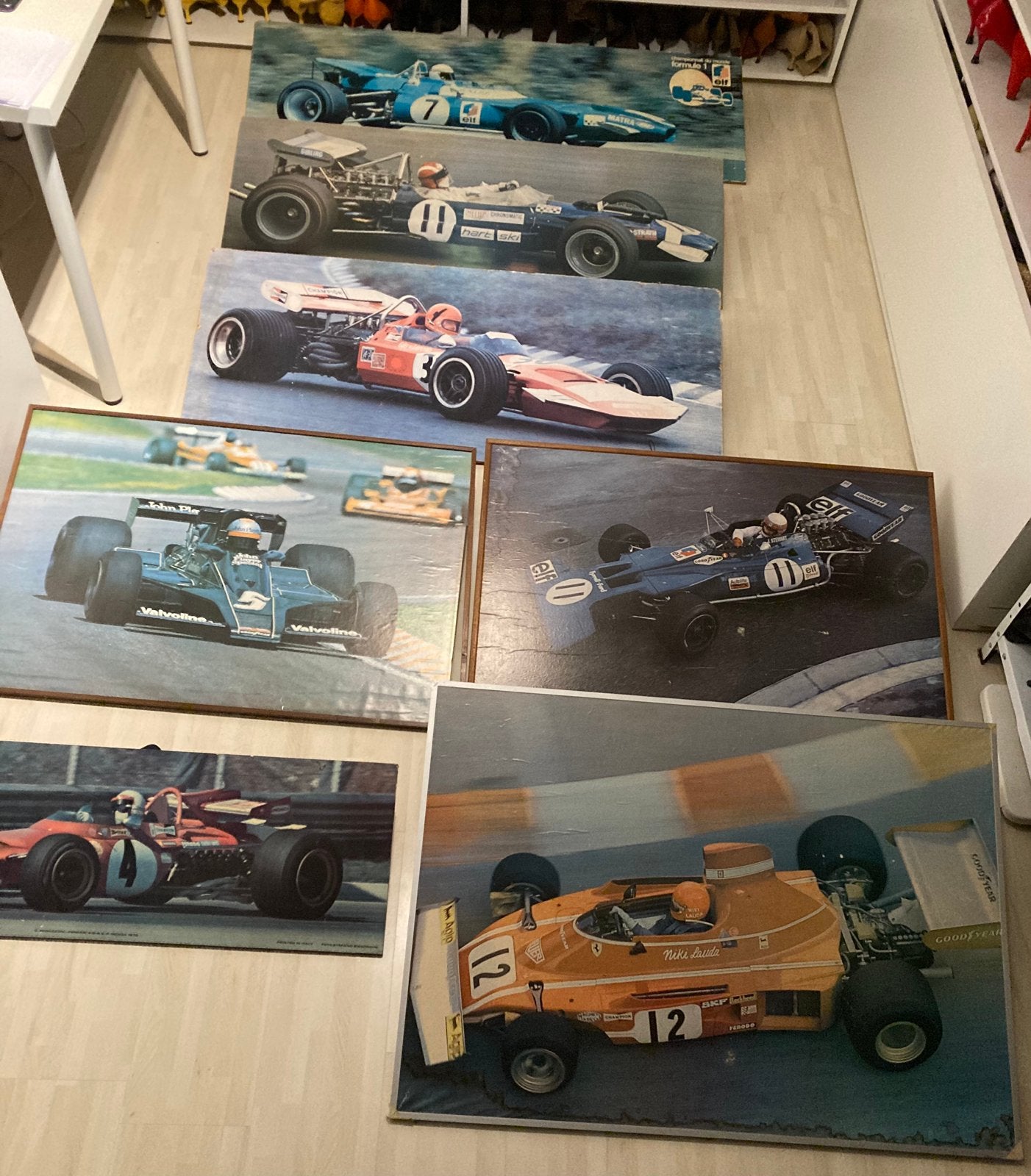 7 Oude F1 posters op houten achterkant €50 naar €40, Verzamelen, Automerken, Motoren en Formule 1, Ophalen, Gebruikt, Formule 1
