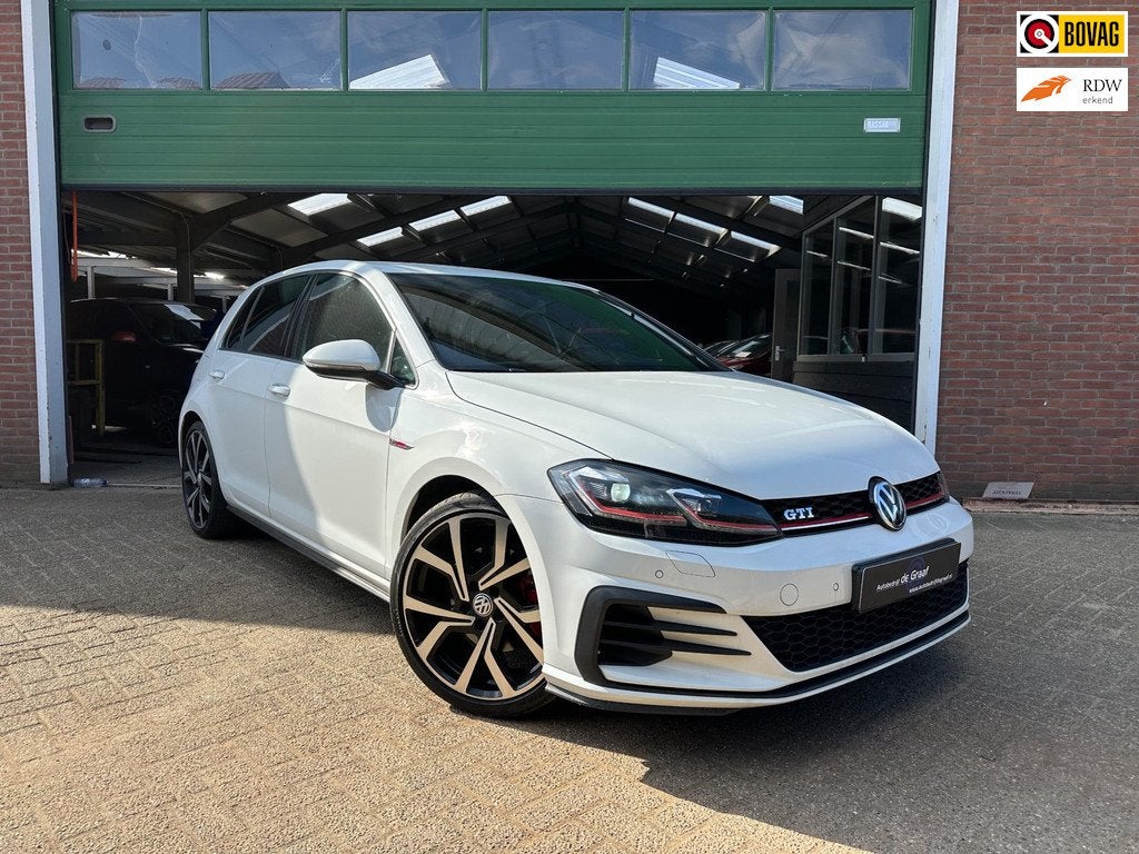 Volkswagen Golf 2.0 TSI GTI | NAVI |TREKHAAK/CAMERA/PDC | CA, Gebruikt, Euro 6, 4 cilinders, 1984 cc