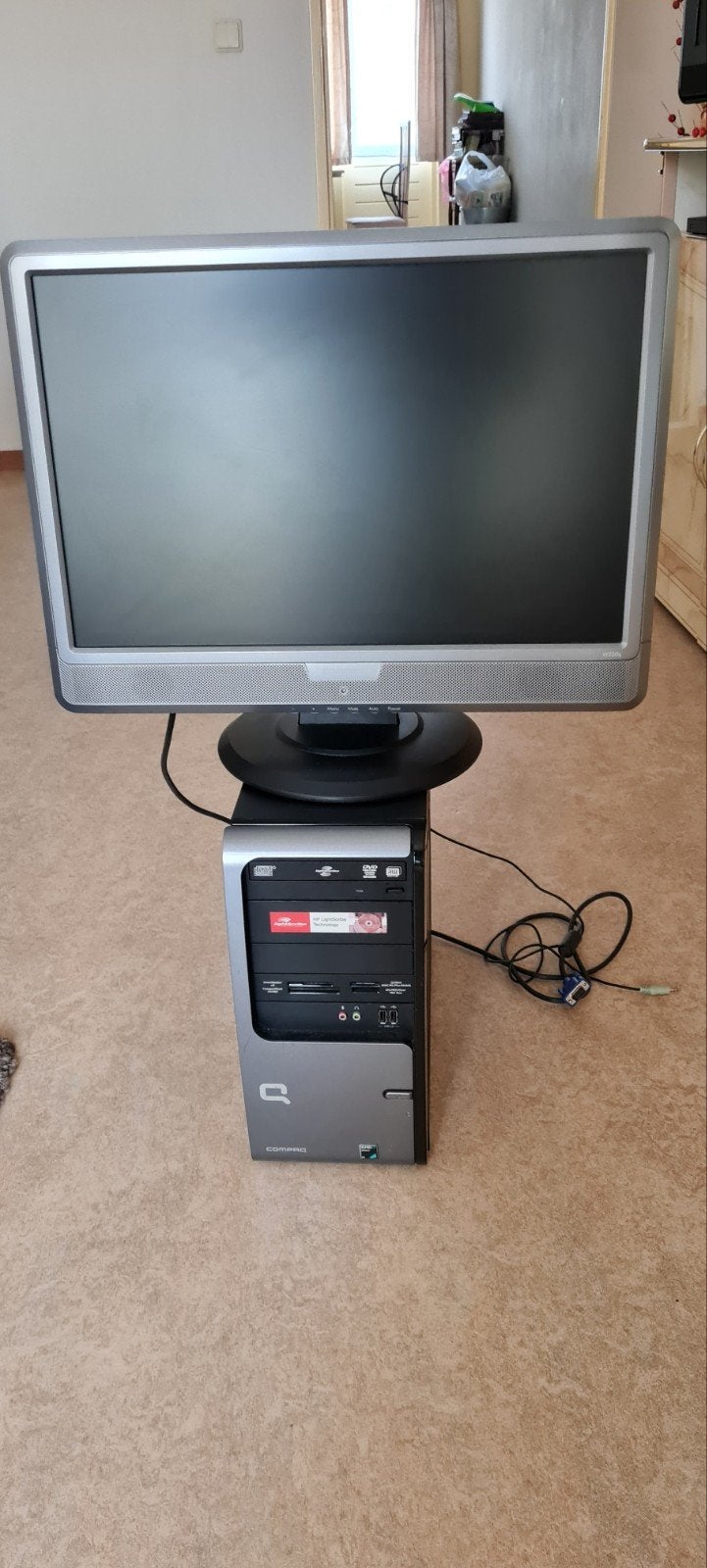 Compaq Desktop PC met Monitor - Gebruikt, Onbekend, Gebruikt, HDD, Minder dan 4 GB