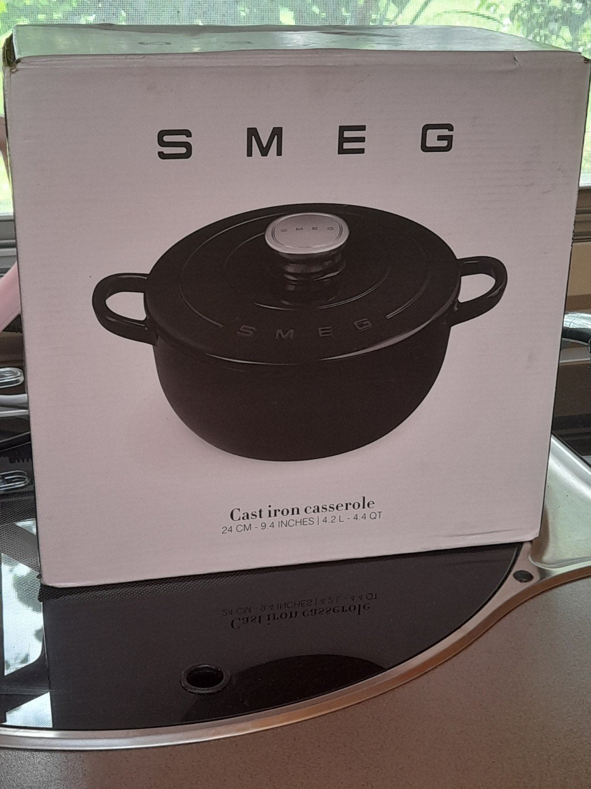 SMEG Gietijzeren Braadpan - 24 cm, 4.2L, Geschikt voor inductie, Nieuw, Ophalen of Verzenden, Braadpan