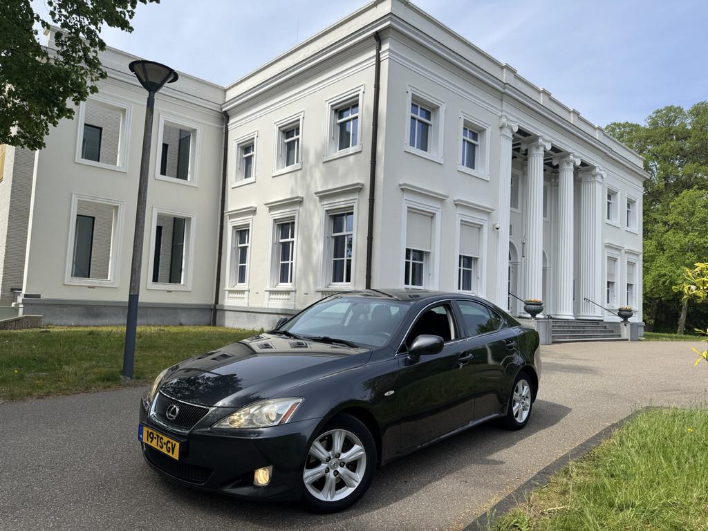 Lexus IS 250 V6, 7.000 KM P/JR !, EXTREEM MOOI ! (bj 2007), Automaat, Achterwielaandrijving, Gebruikt, 1535 kg