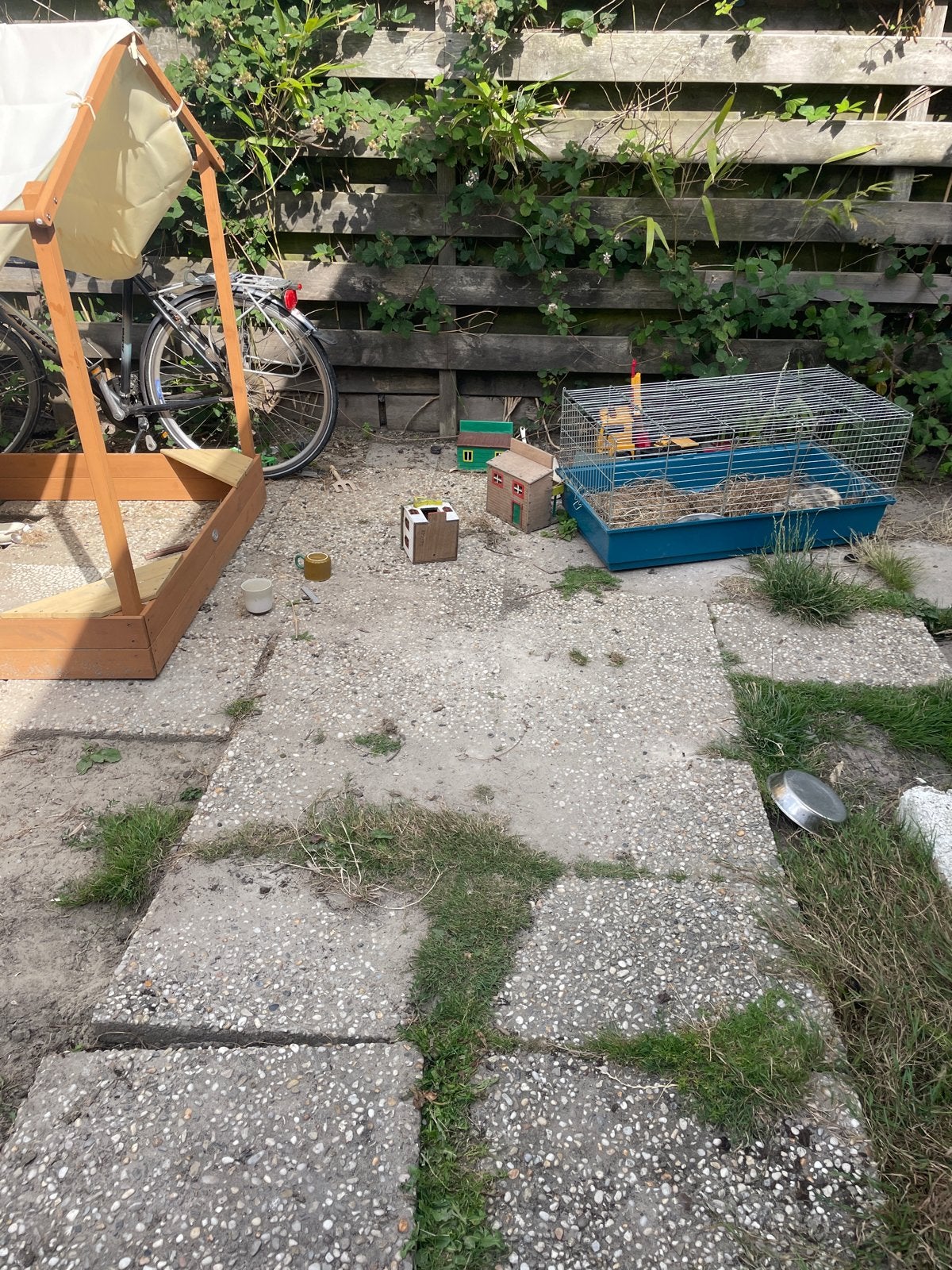Gratis grindtegels af te halen, Tuin en Terras, Tegels en Klinkers, Gebruikt, Ophalen of Verzenden, 10 m² of meer, Grind