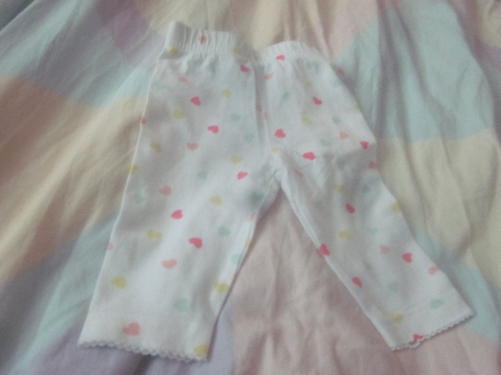 Nw wit broekje/legging met gekeurde hartjes Ergee maat 56, Broekje, Meisje, Nieuw, Ophalen of Verzenden