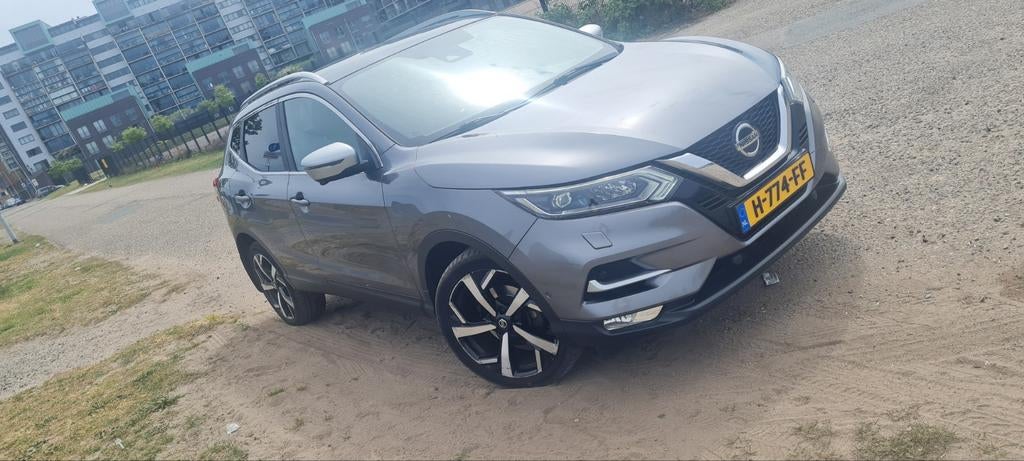 Nissan Qashqai 1.3 Dig-t 160pk DCT Tekna + 2019 Grijs, Auto's, Nissan, Zwart, 4 cilinders, 1290 kg, Leder