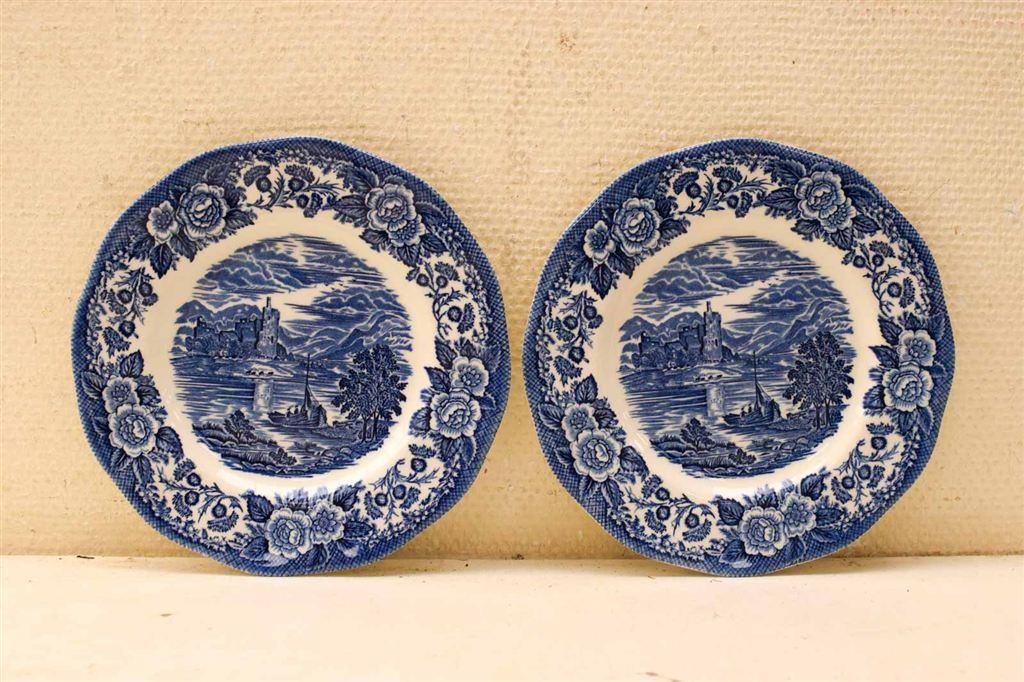 2 stuks Unicorn Tableware 45407, Ophalen of Verzenden, Gebruikt, Aardewerk, Bord(en)